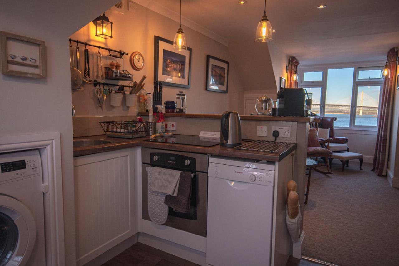 Forth Reflections Self Catering South Queensferry Eksteriør bilde